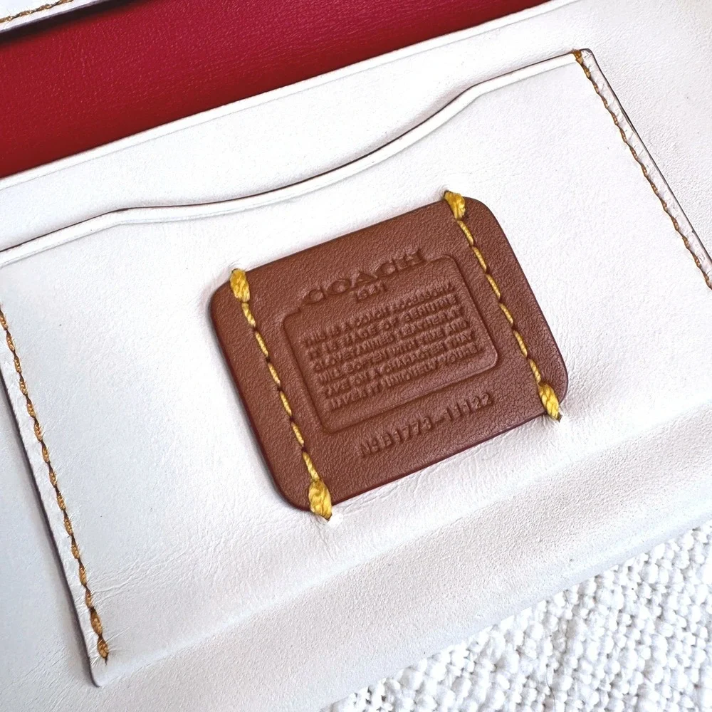 Coach 1941 NASA Space Shuttle Slim Wallet Chalk White Glovetanned Leather 11102 - Picture 5 of 5